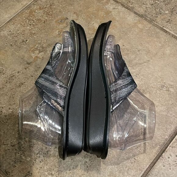 Alegria Vanessa Circulate Black Silver Thong Sandal Shoes Womens Size EU 38 - Picture 6 of 12